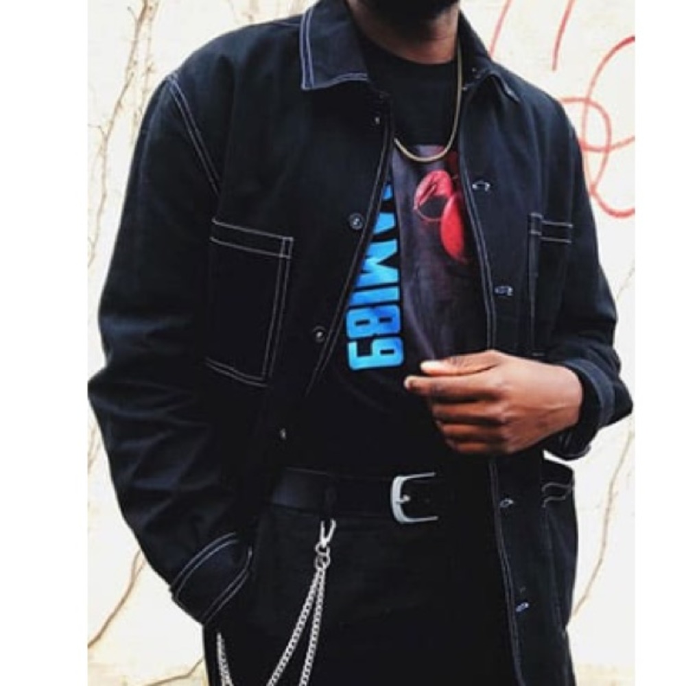 Men’s black jean shirt